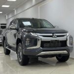 L-200 2023 DUBAI GASOLINE 2.4L V4 MID OPTION RIN 18