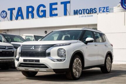 OUTLANDER 2023 DUBAI GASOLINE