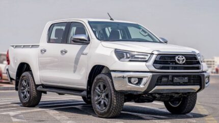 HILUX 2023 DUBAI GASOLINE 2.7L V4 FULL EDITION