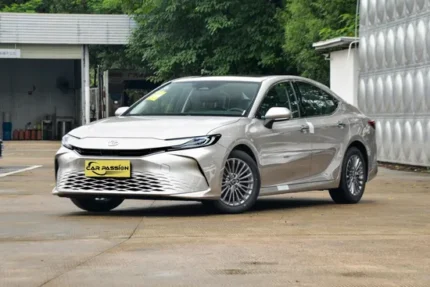 CAMRY 2025 CHINA HYBRID 2.0 PREMIUM